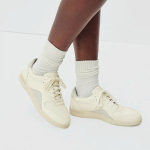 Everlane ReLeather Court Sneaker in Off-White Size 9